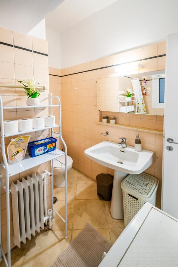 5Th Floor Boho Quircky Apartment Athens Exterior photo